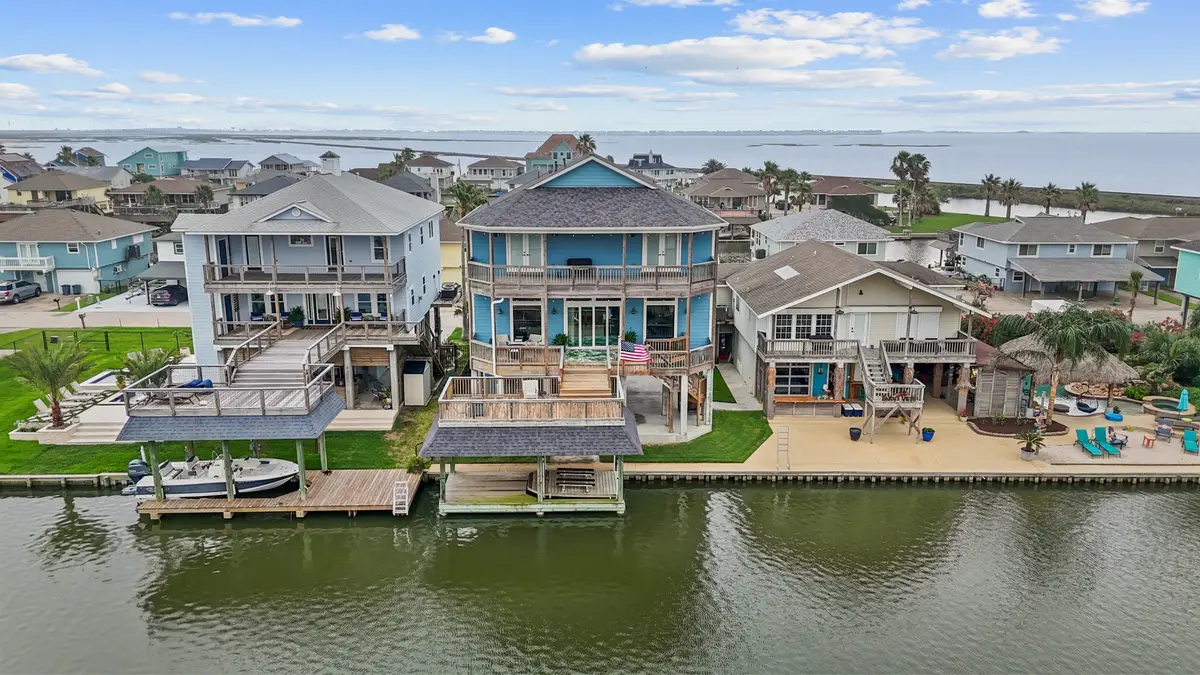 1058 Redfish Street, Bayou Vista, TX 77563 - #1