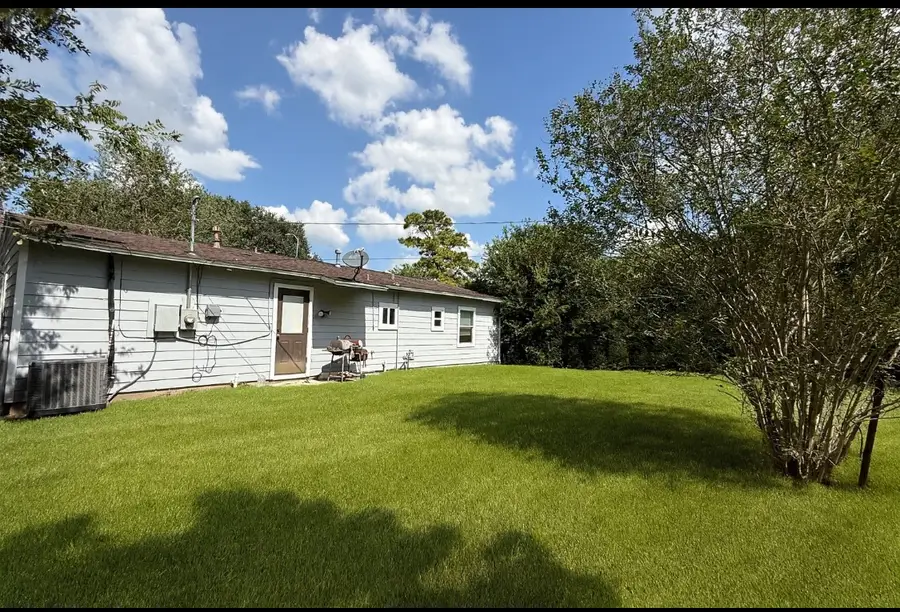 5402 Flamingo Drive, Houston, TX 77033 - #3