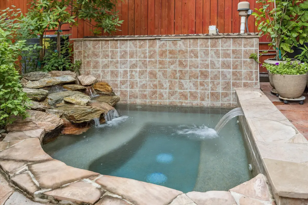 6507 Minola Street #A, Houston, TX 77007 - Image #1