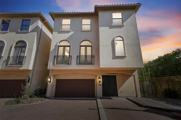 5459 John Dreaper Drive, Houston, TX 77056