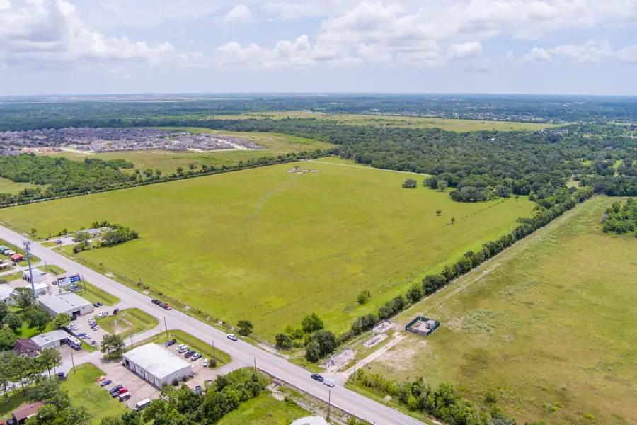 8202 Fm 517 Road W, Texas City League City, TX 77539 - #2