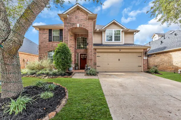 3823 Lake Ballinger Lane, Richmond, TX 77406