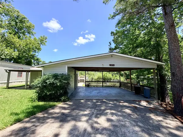 13710 Brigadier Drive, Willis, TX 77318
