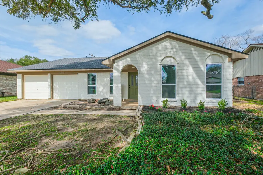 15226 E Hutchinson Circle, Houston, TX 77071 - #3