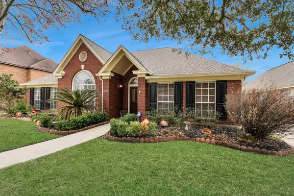 13119 Walnut Lake Road, Houston, TX 77065