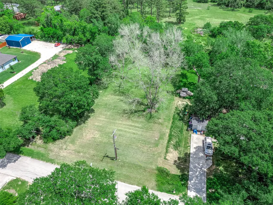 0 Krueger Dr, Dickinson, TX 77539 - #3