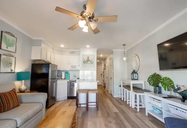 6102 Seawall Boulevard #212B, Galveston, TX 77551