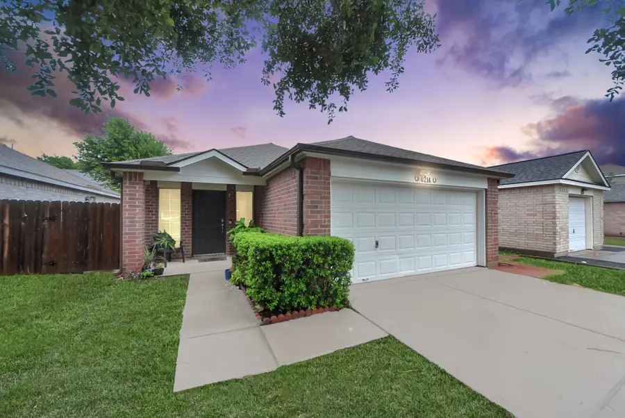 6214 Cottage Pines Drive, Katy, TX 77449 - #2