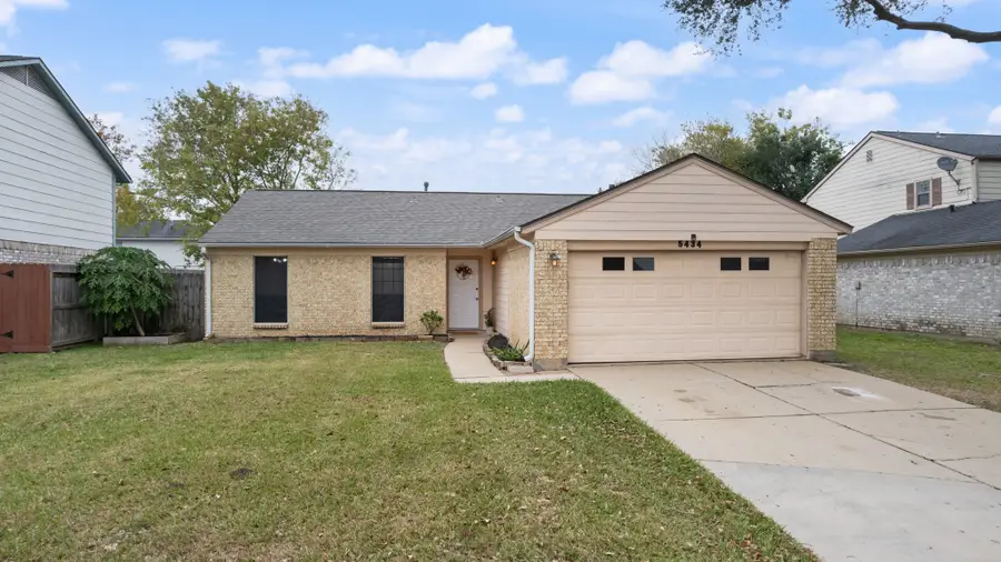 5434 Sugar Creek Drive, La Porte, TX 77571 - Image #2