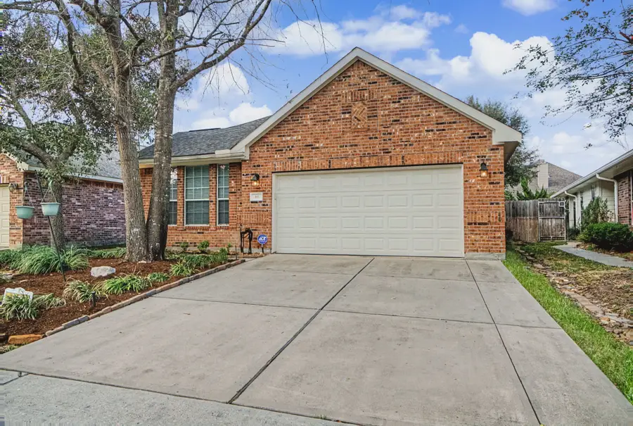 46 S Dylanshire Circle, Conroe, TX 77384 - #2