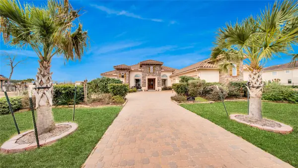 1019 Grand Estates Drive, Richmond, TX 77469