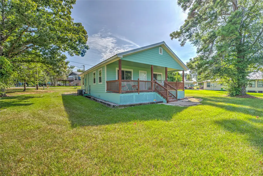 219 Lakeshore N, Onalaska, TX 77360 - #2