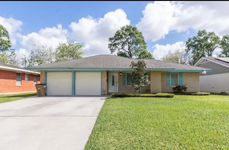 2709 Woodlawn Street, Dickinson, TX 77539 - #3