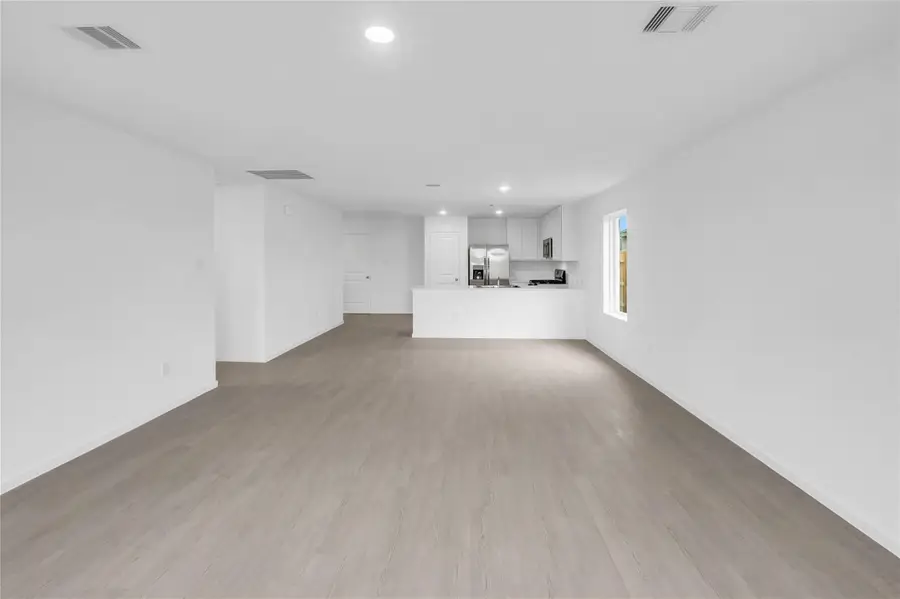 15684 Plum Brook Drive, Conroe, TX 77303 - Image #2