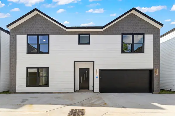 7554 Dyer Street, Houston, TX 77088