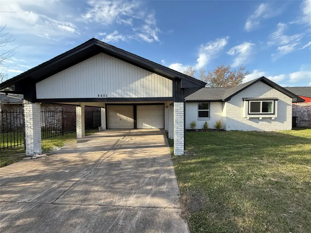 4406 Trafalgar Drive, Houston, TX 77045 - #1