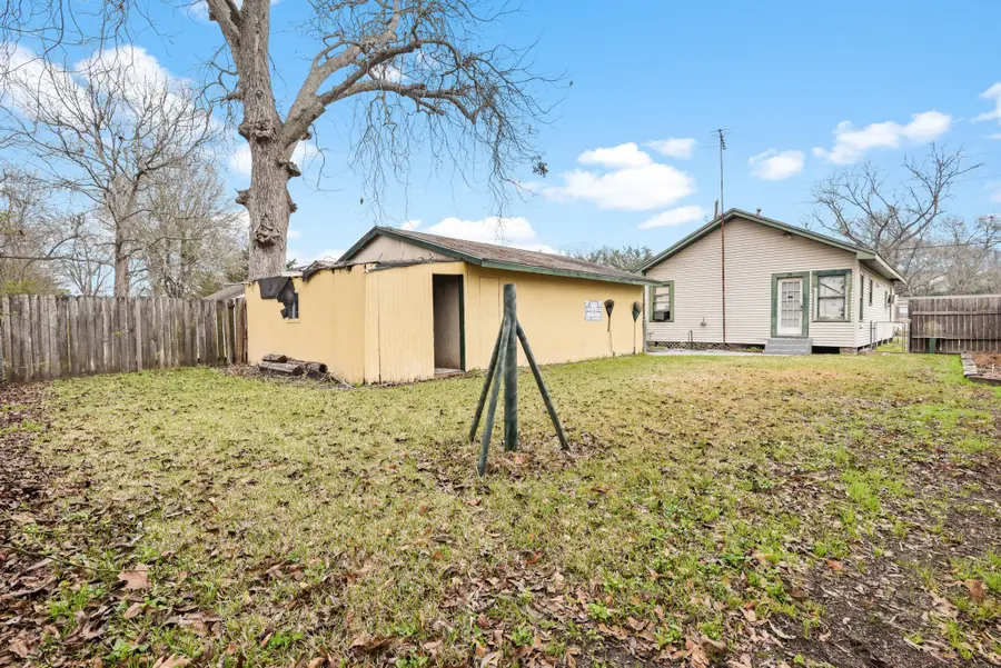 306 S Winfree Street, Dayton, TX 77535 - #3