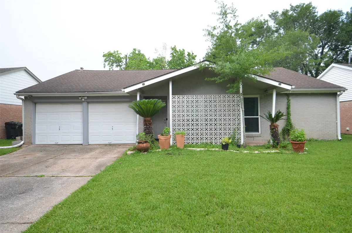 5834 Ludington Drive, Houston, TX 77035 - #1