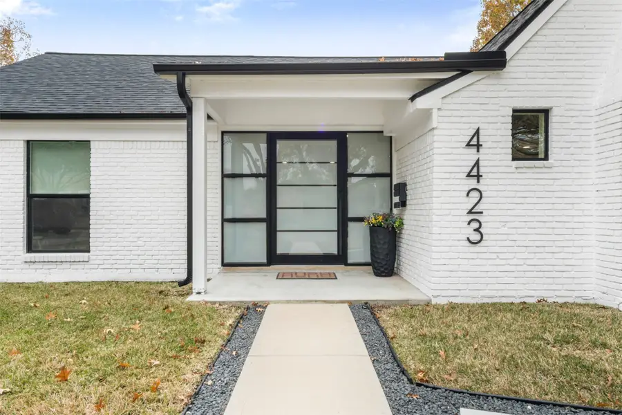 4423 Lymbar Drive, Houston, TX 77096 - Image #2