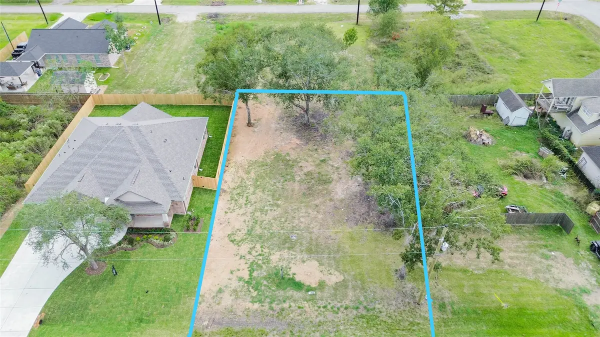 410 Texas Avenue, Arcola, TX 77583 - Image #1