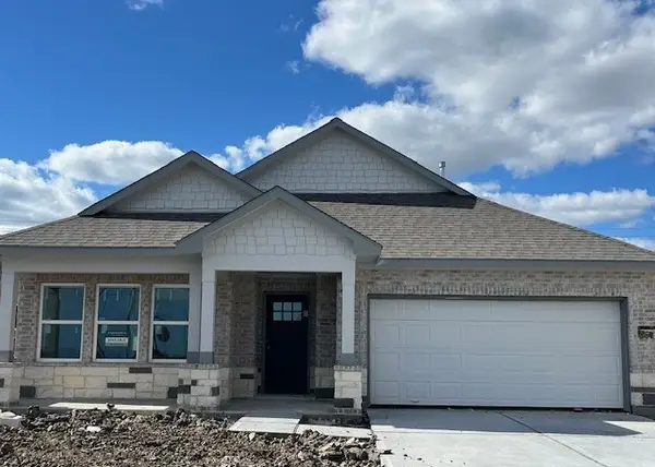 3138 Emerald Hills Drive, Angleton, TX 77515