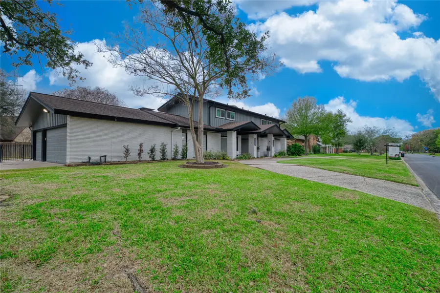 5017 Glenhaven Drive, Baytown, TX 77521 - #2