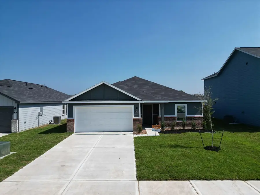 807 Stoney Point Lane, Dayton, TX 77535 - Image #2