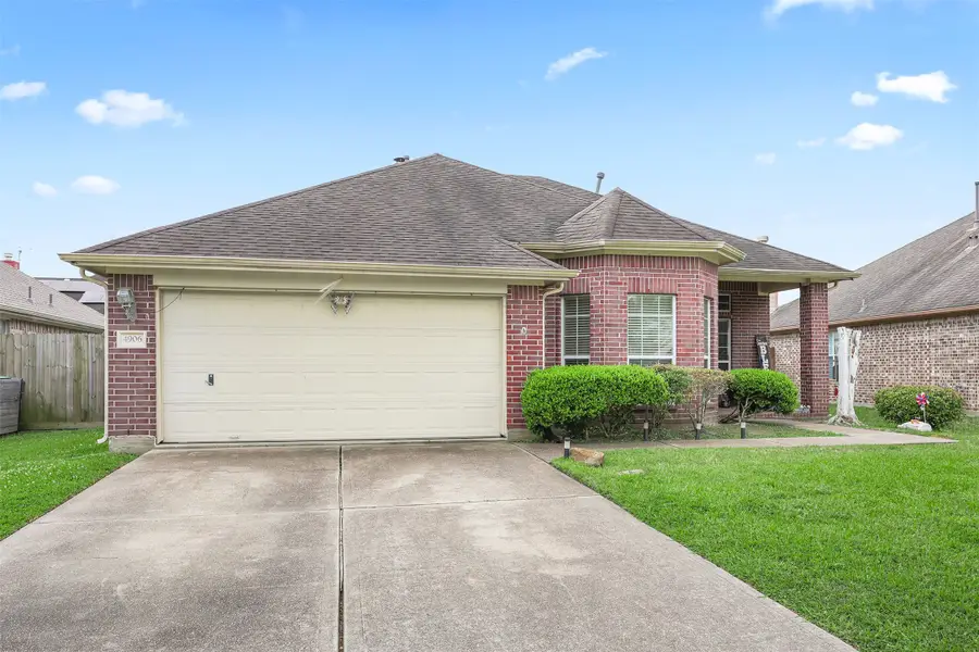 4906 Chase Stone Drive, Bacliff, TX 77518 - #3