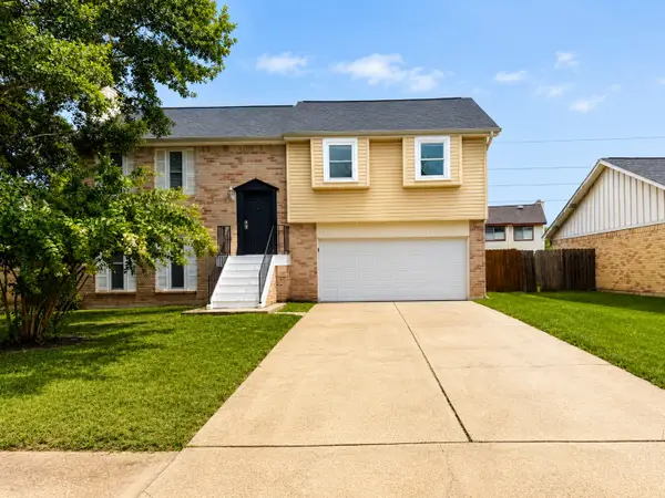 12306 Taylors Crossing Drive, Tomball, TX 77375