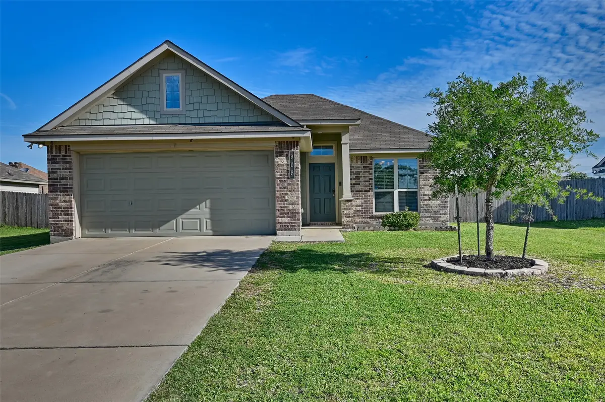 808 Mockingbird Street, Navasota, TX 77868 - #1
