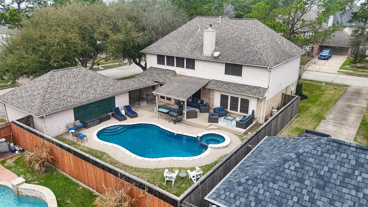 2329 N Lake Front Drive, League City, TX 77573 - #1
