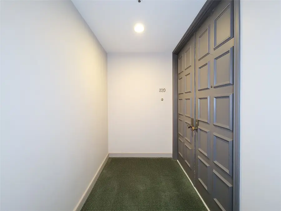 9333 Memorial Drive #320, Houston, TX 77024 - Image #2