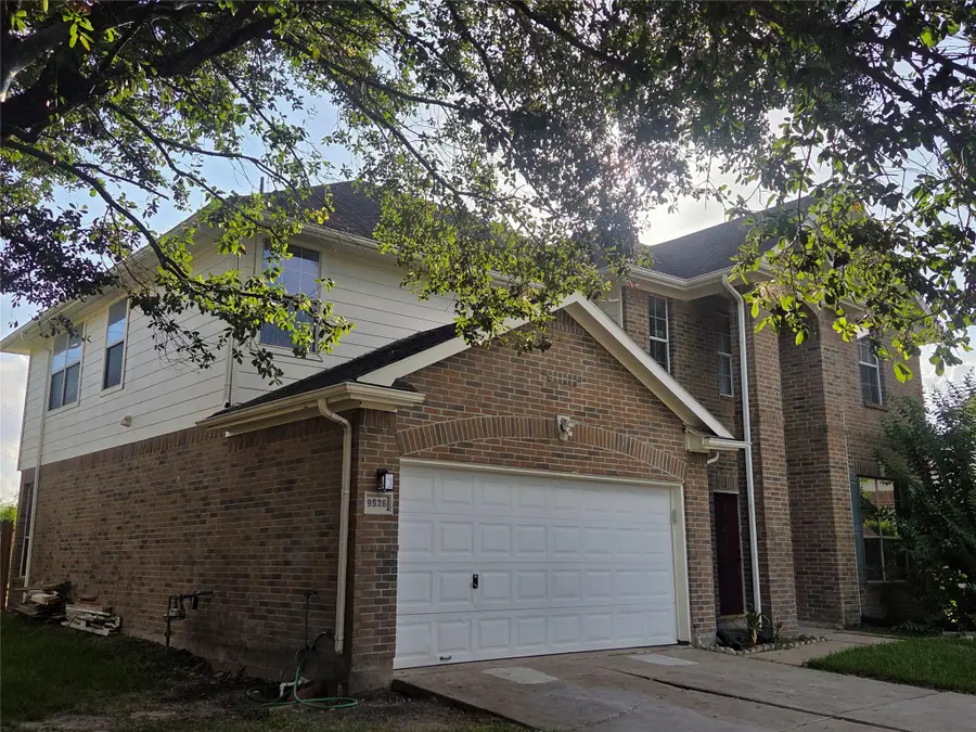 9526 Heflin Colony Drive, Sugar Land, TX 77498 - #2