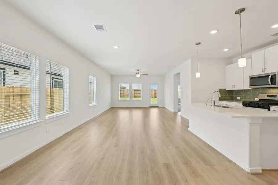 380 Sunrise Ranch Drive, Montgomery, TX 77316 - #2