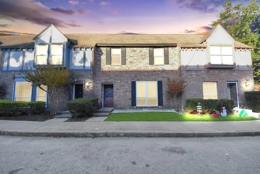 840 Threadneedle St #209, Houston, TX 77079 - Image #2