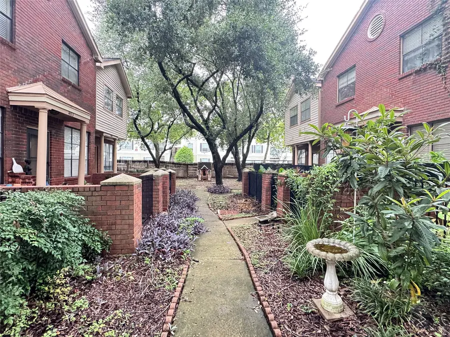 1103 Dulles Avenue #504, Stafford, TX 77477 - #2