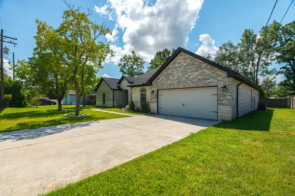 603 Airline Drive #B, Conroe, TX 77301