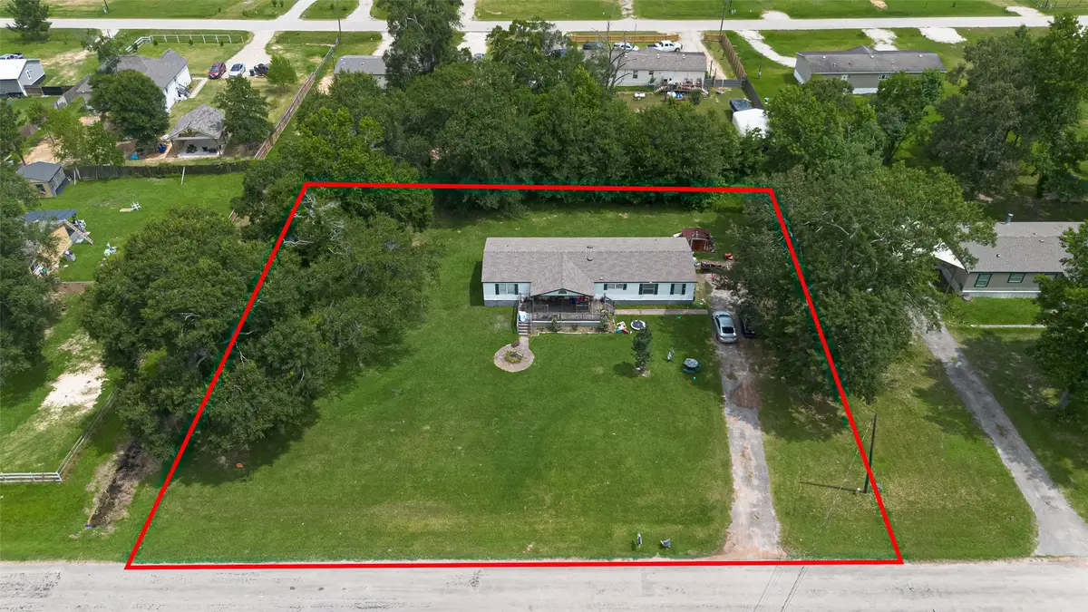 21625 County Road 37492, Cleveland, TX 77327 - #1
