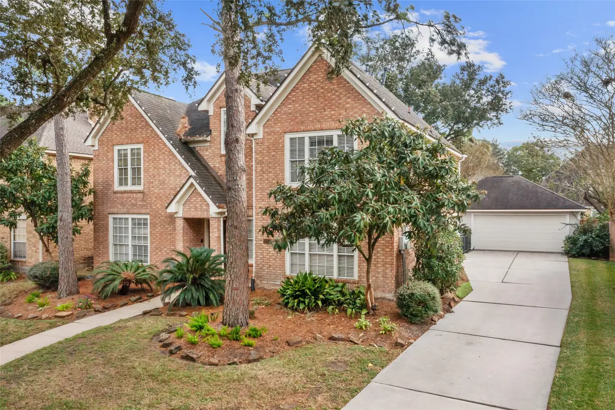 2005 Crescent Shore Drive, League City, TX 77573 - Image #1