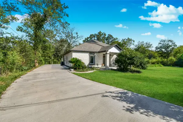 4819 Sherri Lane, Crosby, TX 77532