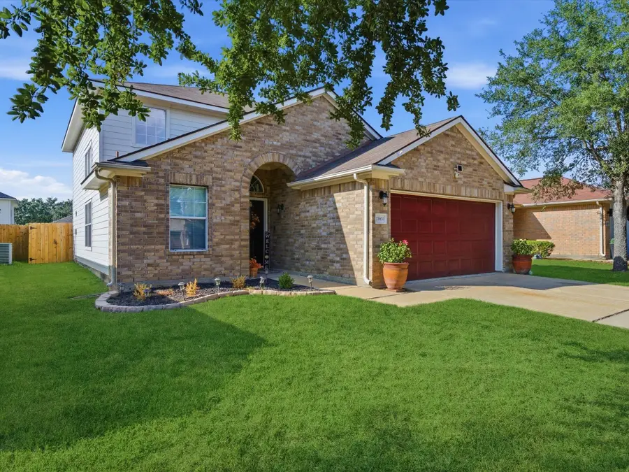 21631 Falvel Misty Drive, Spring, TX 77388 - Image #2