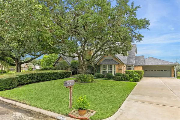 2130 Masters Lane, Missouri City, TX 77459