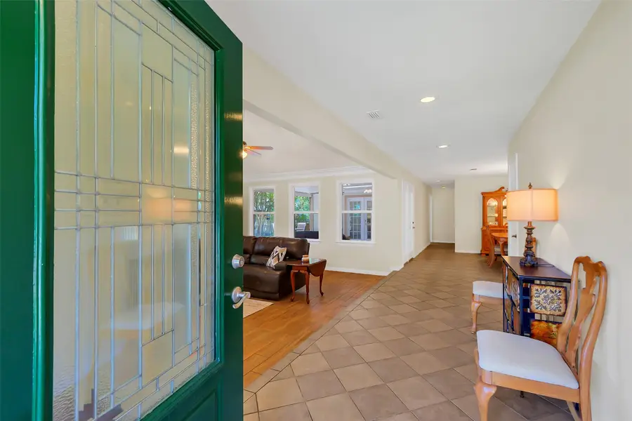 2810 Cottonwood Drive, Katy, TX 77493 - Image #2