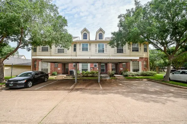 2710 Grants Lake Boulevard #K4, Sugar Land, TX 77479