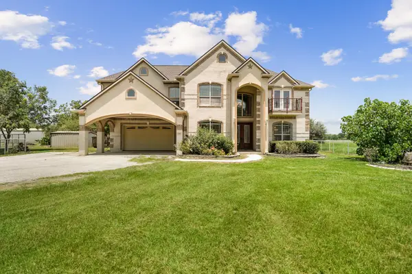 28802 Smalley Road, Hockley, TX 77447