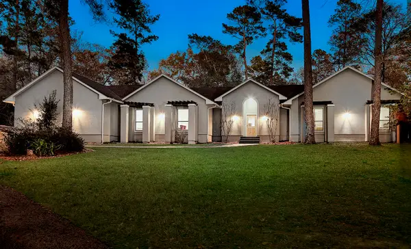 44 Lake Forest Circle, Conroe, TX 77384