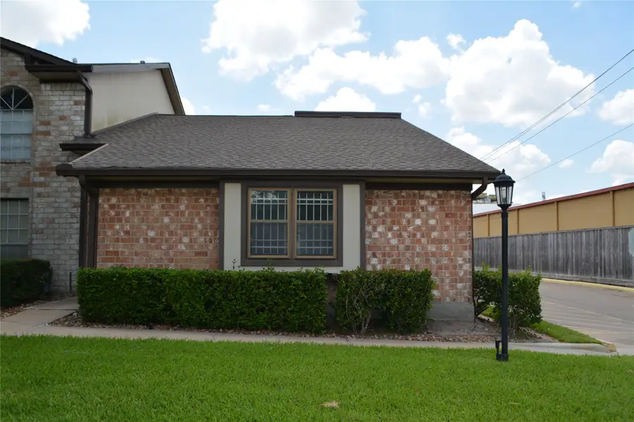 11526 S Kirkwood Road, Houston, TX 77477 - #3