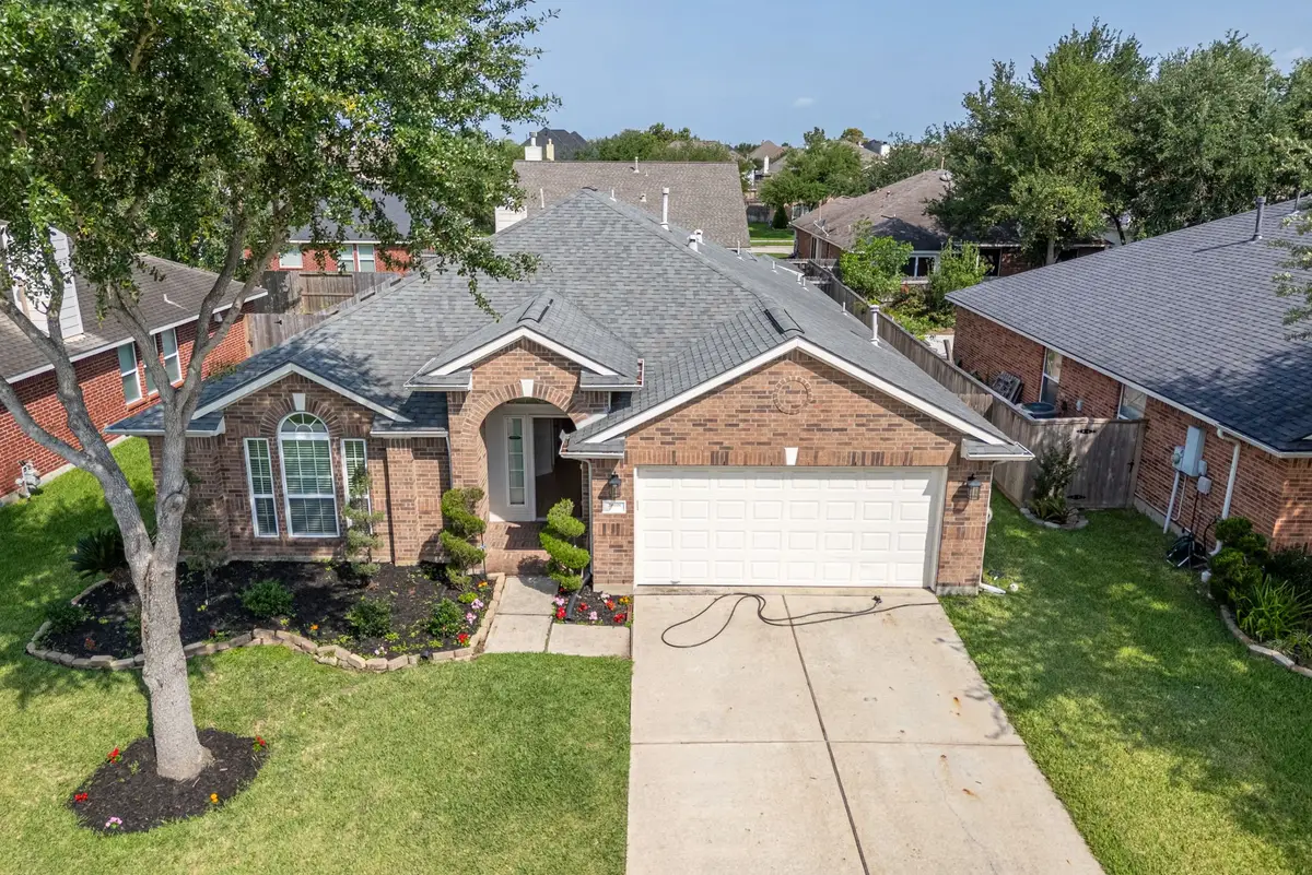 2008 Sandy Bank Lane, Pearland, TX 77581 - #1