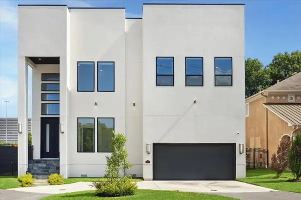 4670 Cedar Street, Bellaire, TX 77401