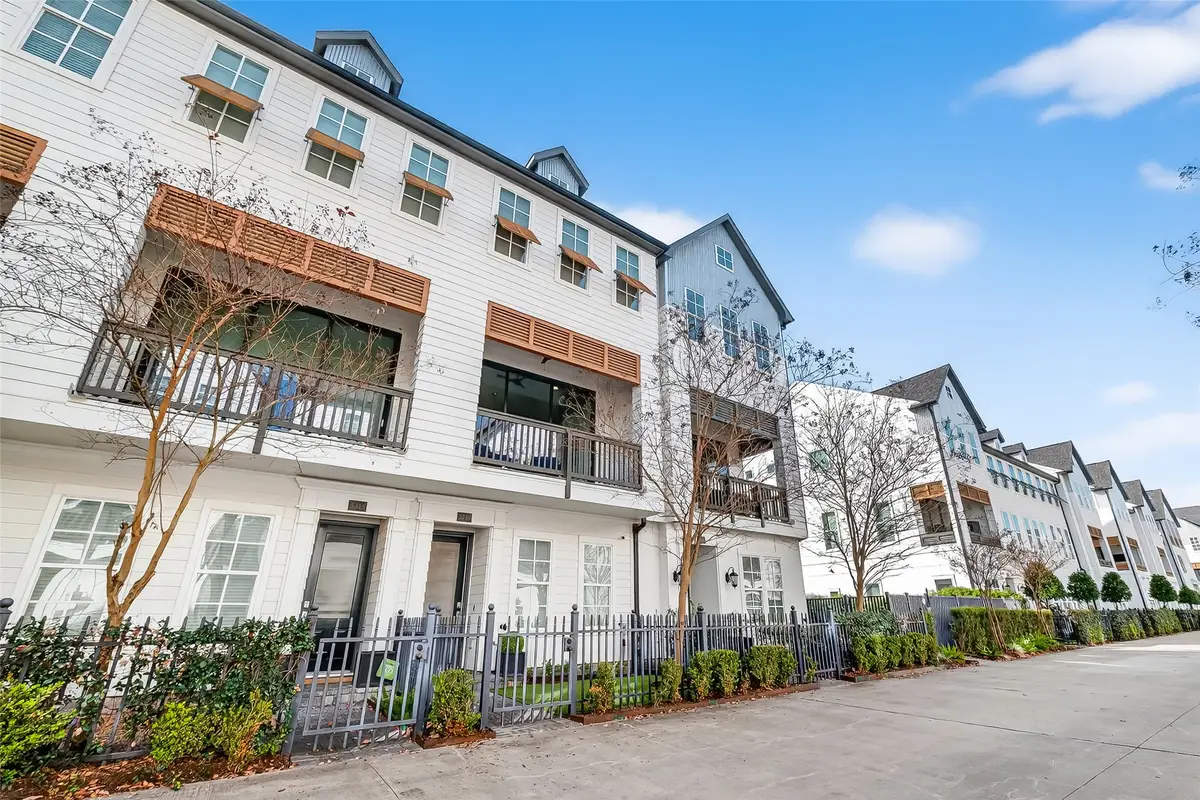 3317 Timbergrove Oaks Street, Houston, TX 77008 - Image #1